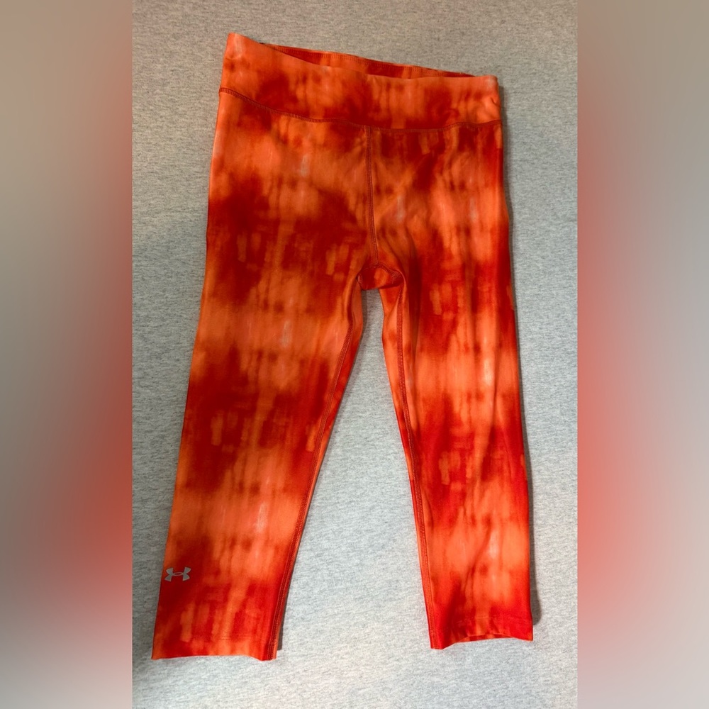 Under Armour‎ HeatGear Compression Capri Leggings – Orange Tie-Dye 🧡🔥
